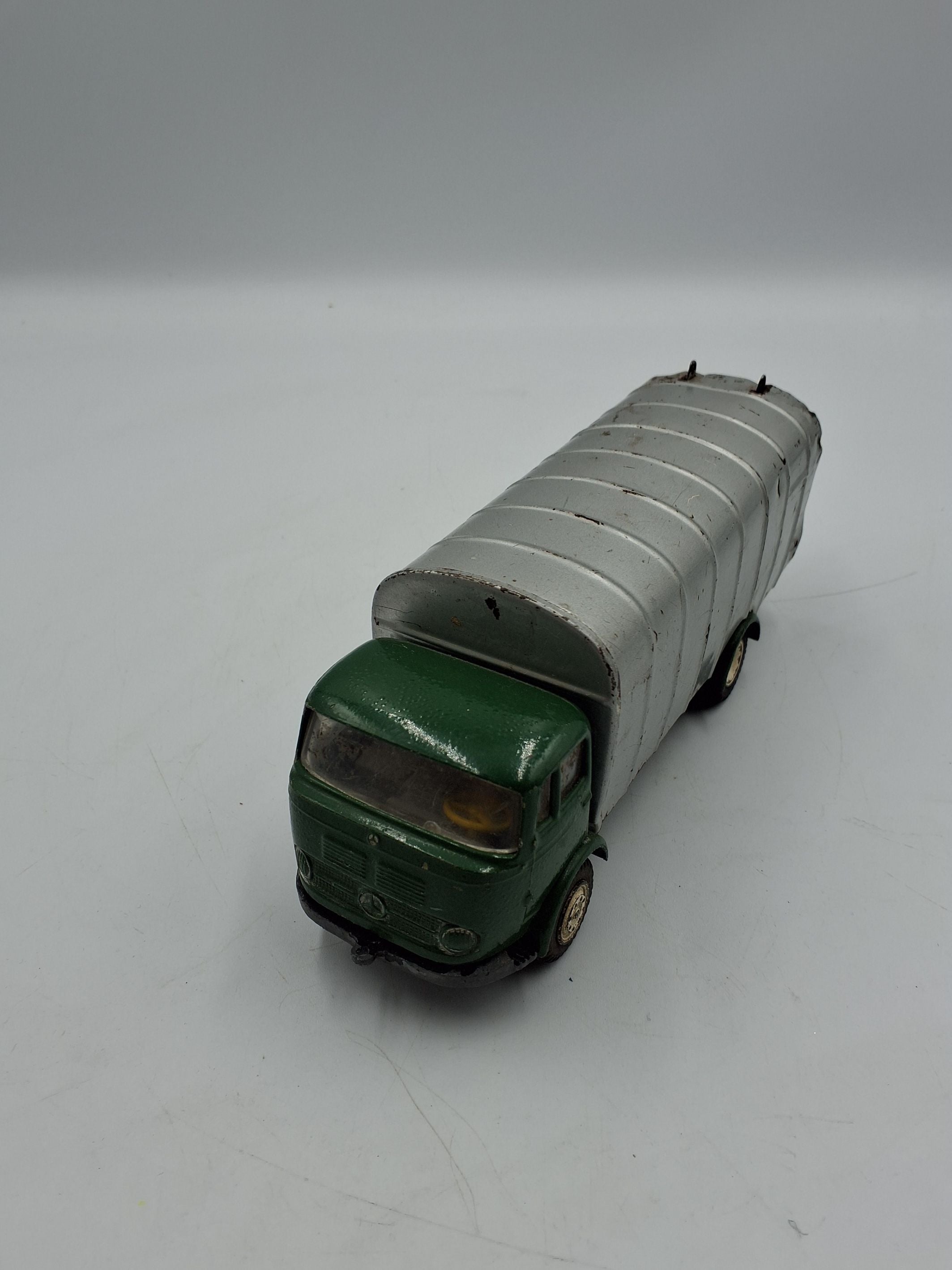 Tekno Mercedes skraldebil